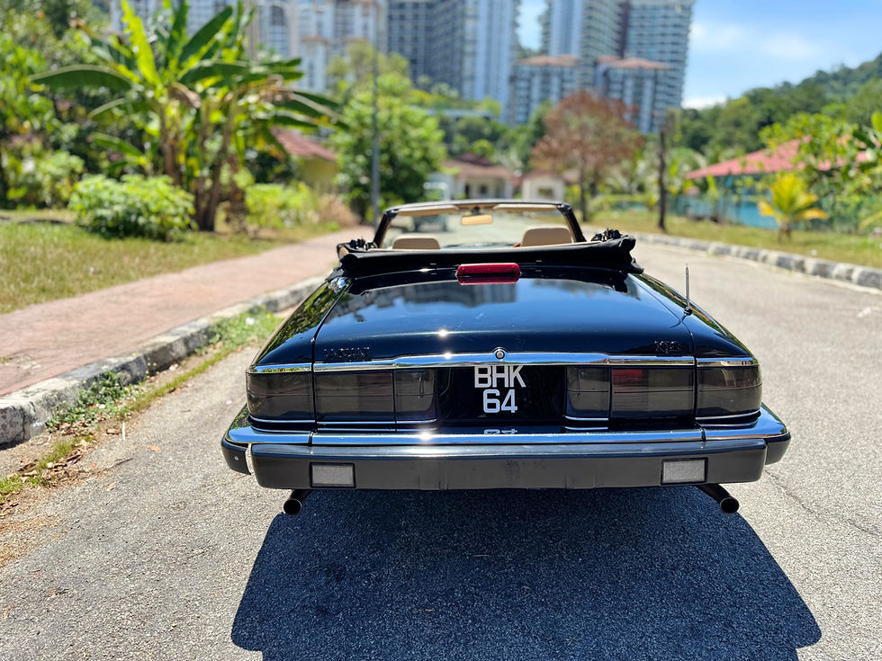 Thumbnail: Jaguar XJS Cabriolet 4.0 (M)