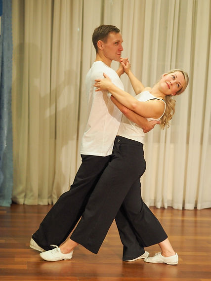 suomalaisen tangon tiiviskurssi