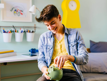 10 Money Conversation Starts for Teens (That Don’t Feel Like a Lecture)