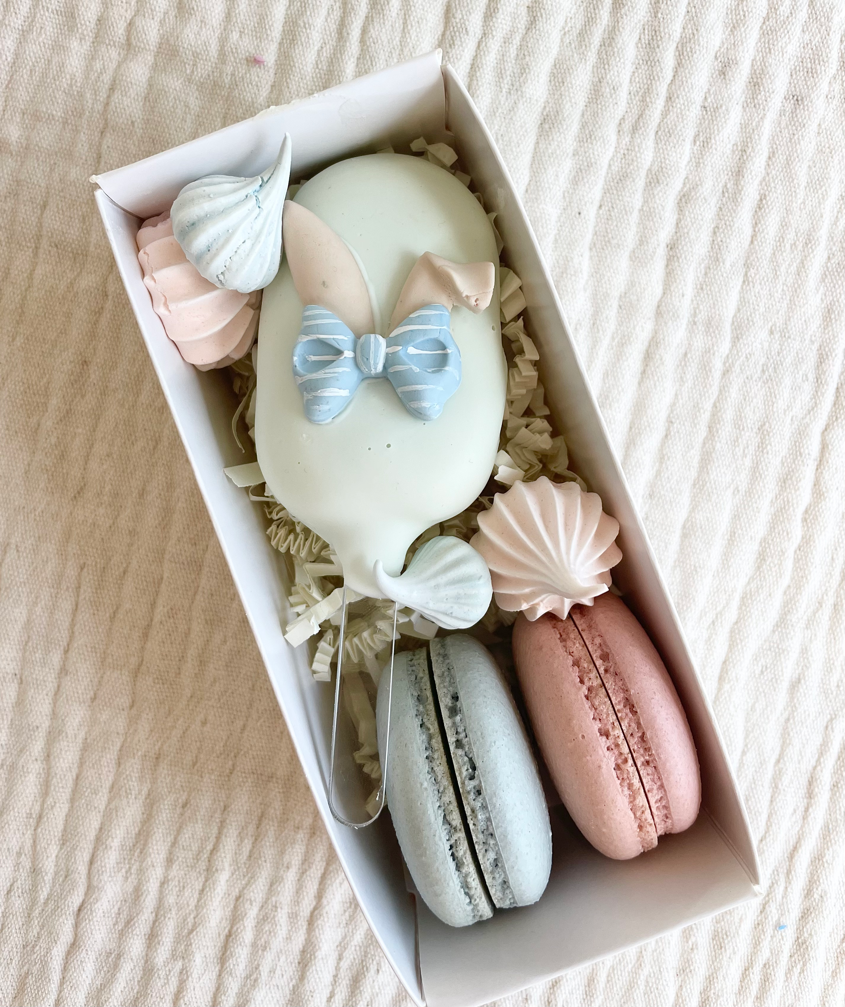 " Hoppy Easter" Treat Box