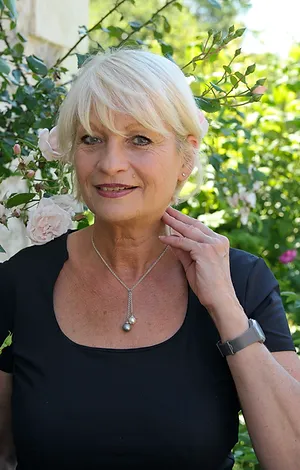 Josiane Laure Visage Et Corps Japon はじめての方へ