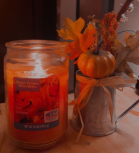 How To Decorate Your Workspace for the Season