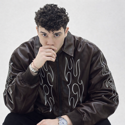 D7BEE2EC-3E58-4781-9BB4-A1361A686F7B