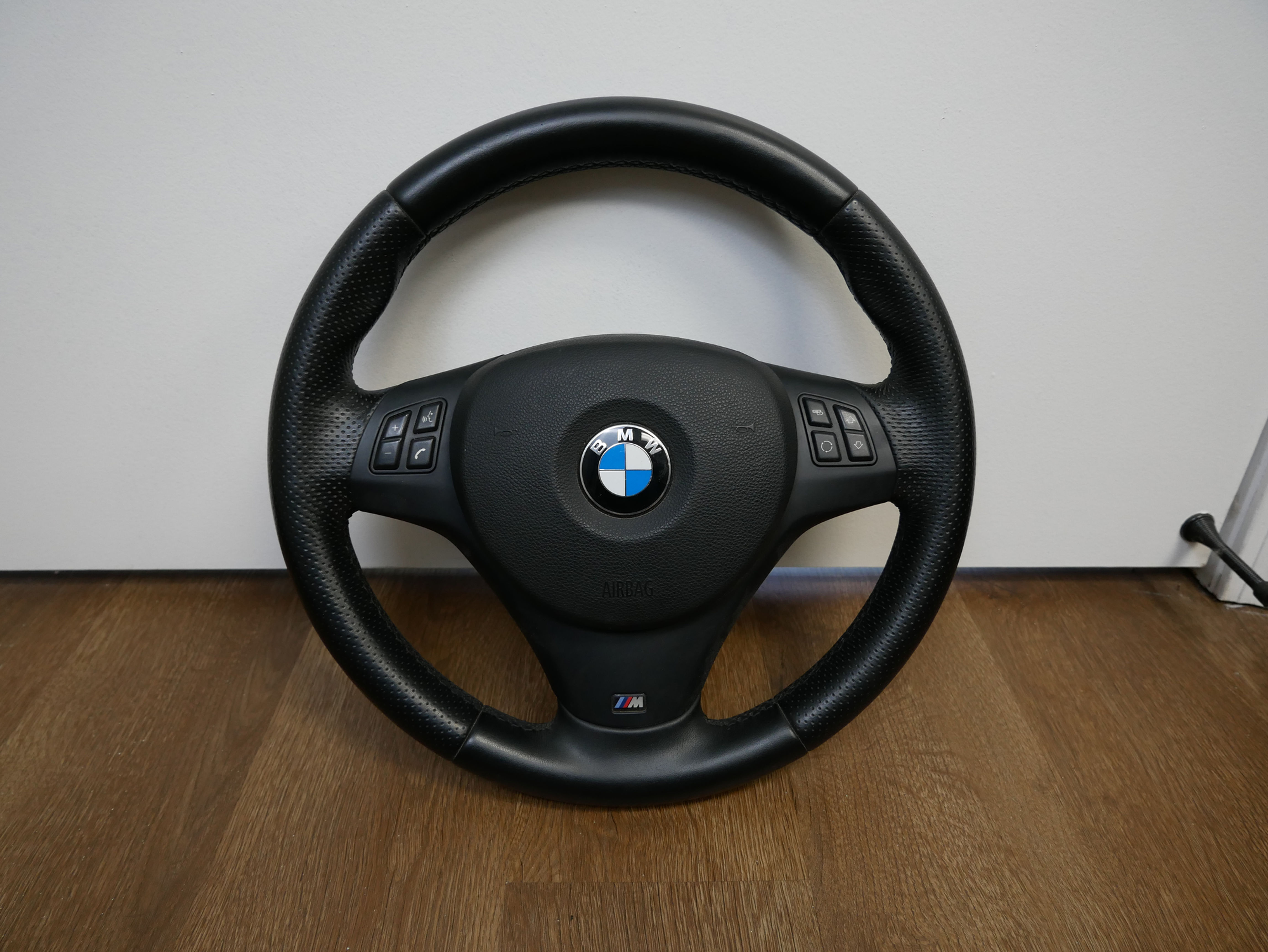 Used 135i Manual Sport Steering Wheel with Airbag