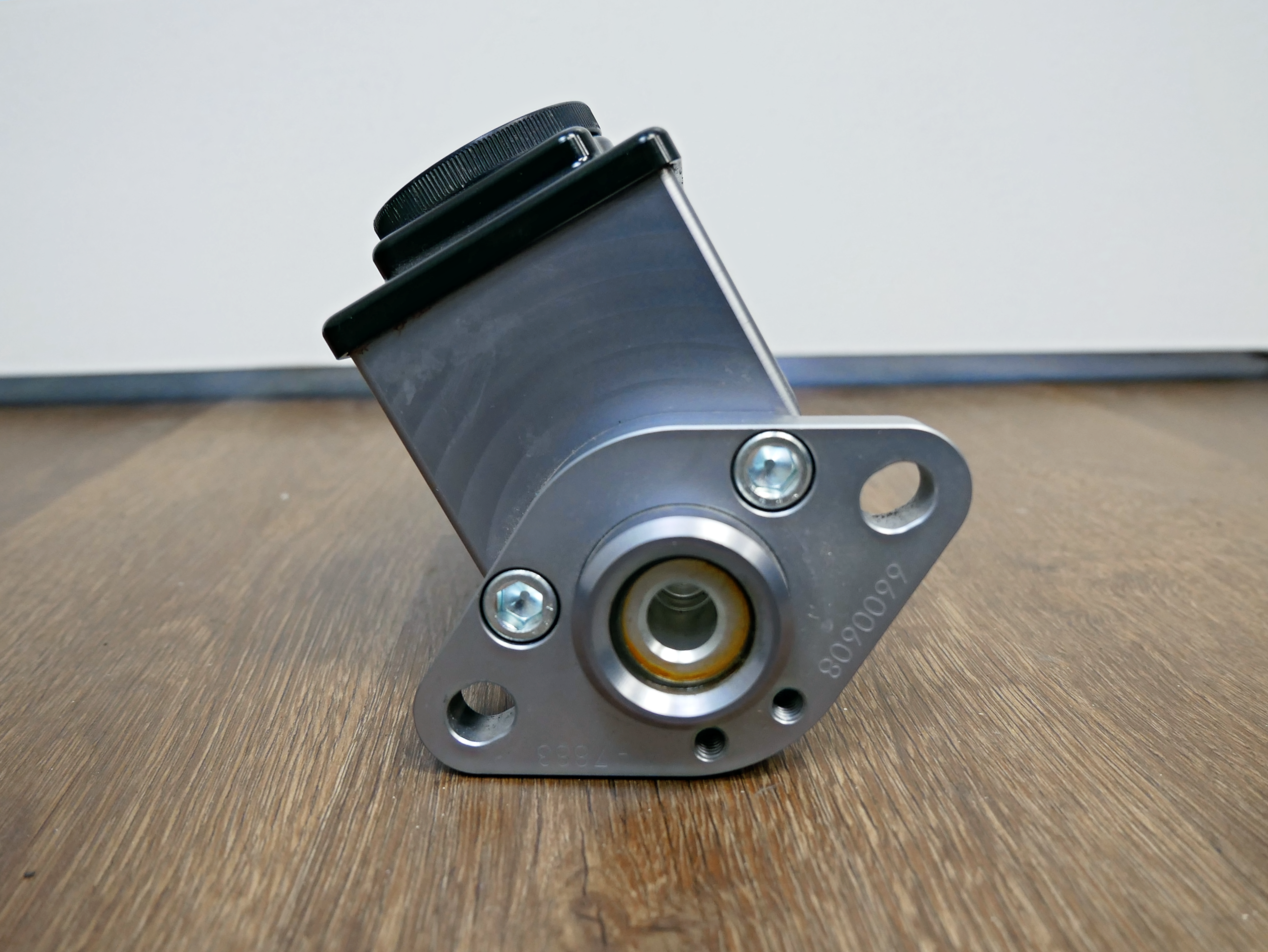 BAER Brakes GM/Ford Master Cylinder