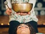 massage sonore aux bols Tibétaines
