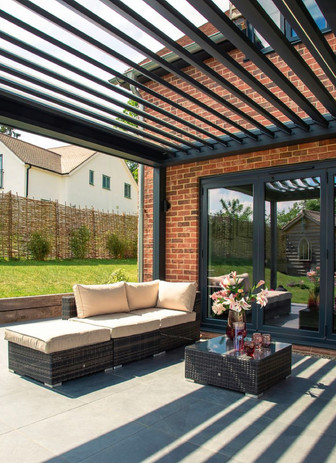 BIOCLIMATIC PERGOLA
