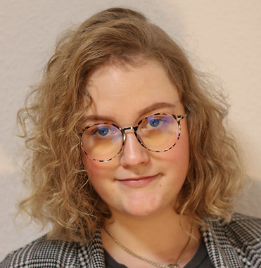 Jenny Gundlach.jpeg