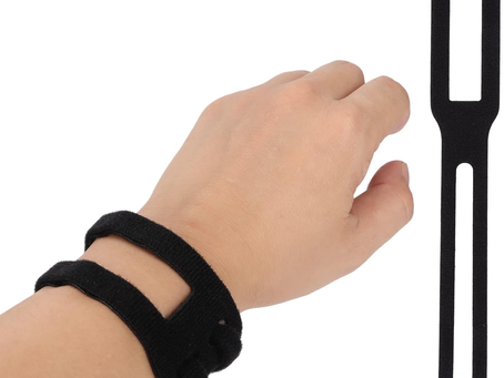 Strengthening Your Wrists: Key Progression Exercise for Performers, Aerialist and Acrobats