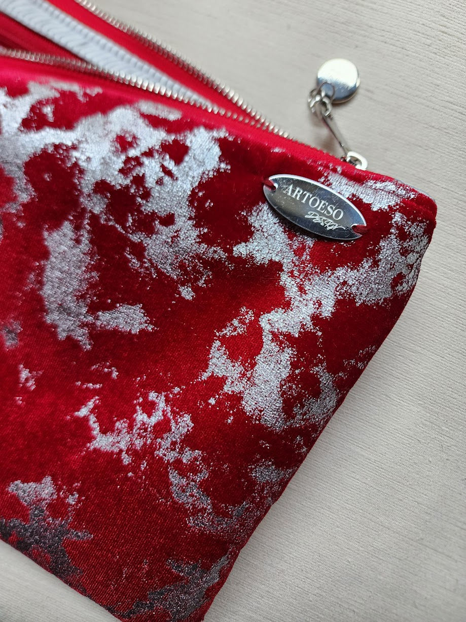 Clutch Çanta: Kadife Gümüş Kırmızı