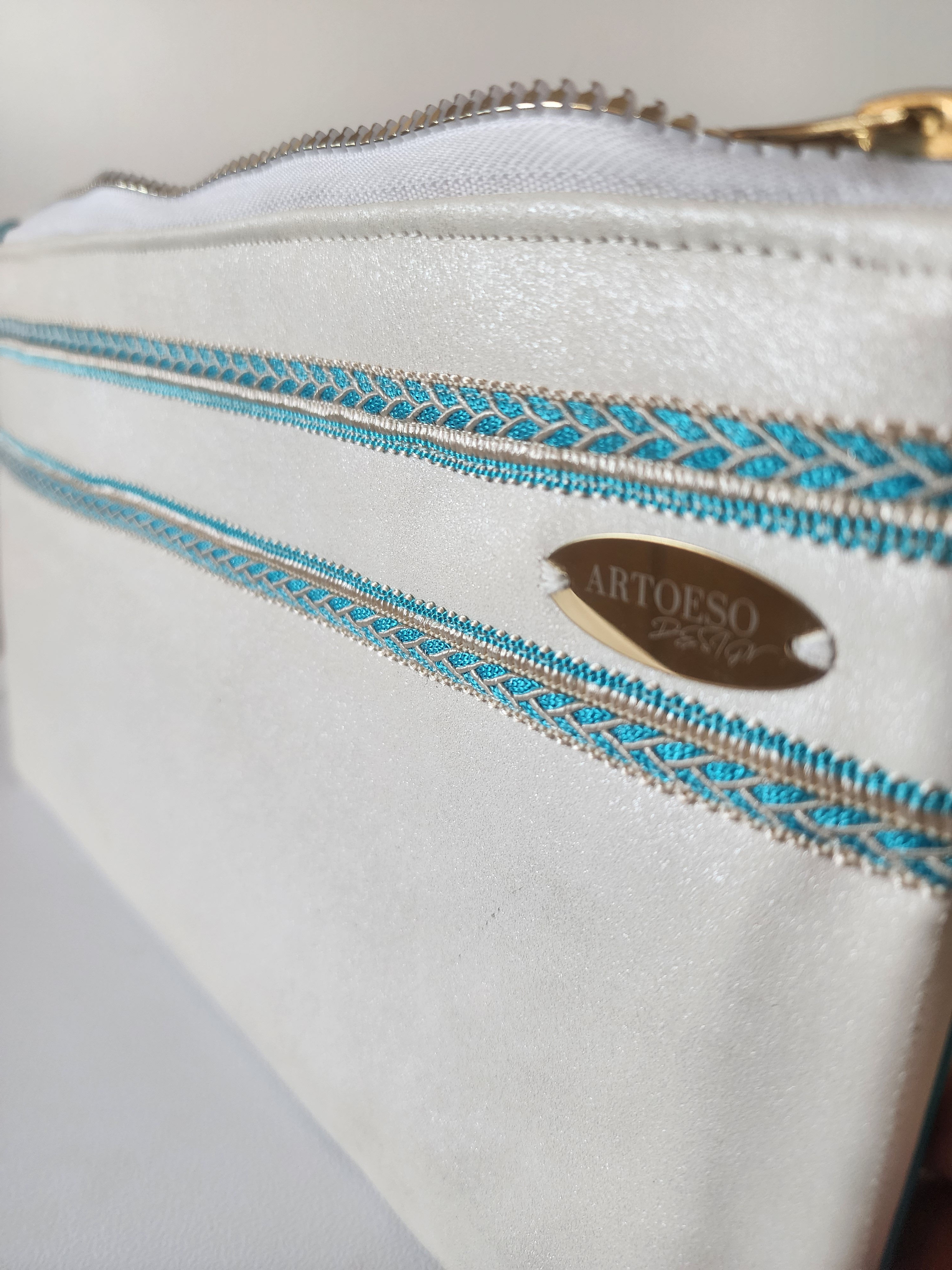 Clutch Çanta: Mavi Beyaz Deri