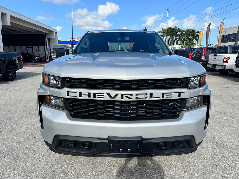 Miniatura: 2020 Chevrolet Silverado 1500 Crew Cab Custom