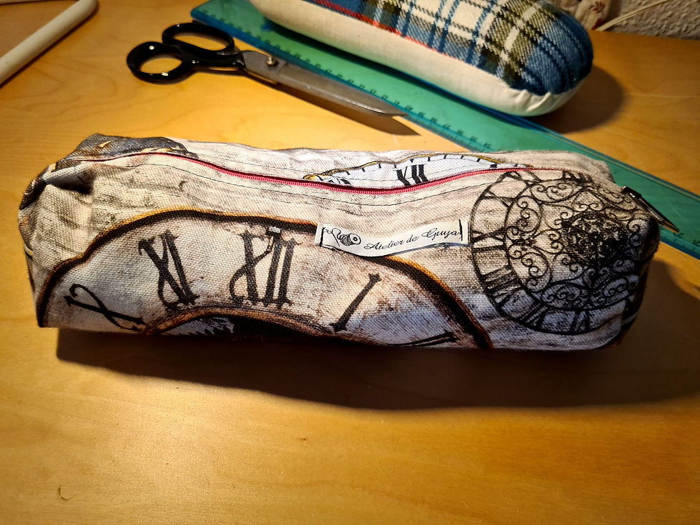 Miniature : Astucci