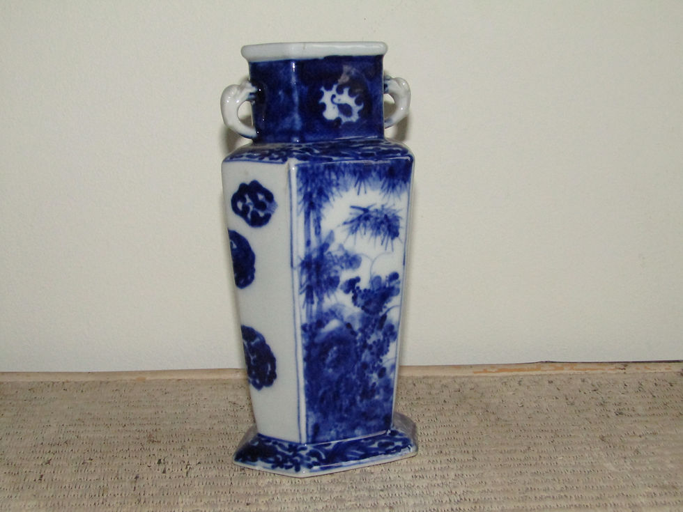 Thumbnail: 19thc Japanese Blue & White Vase