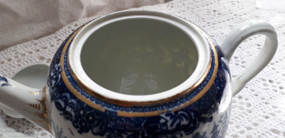 Thumbnail: Early Worcester First Period Teapot and Stand