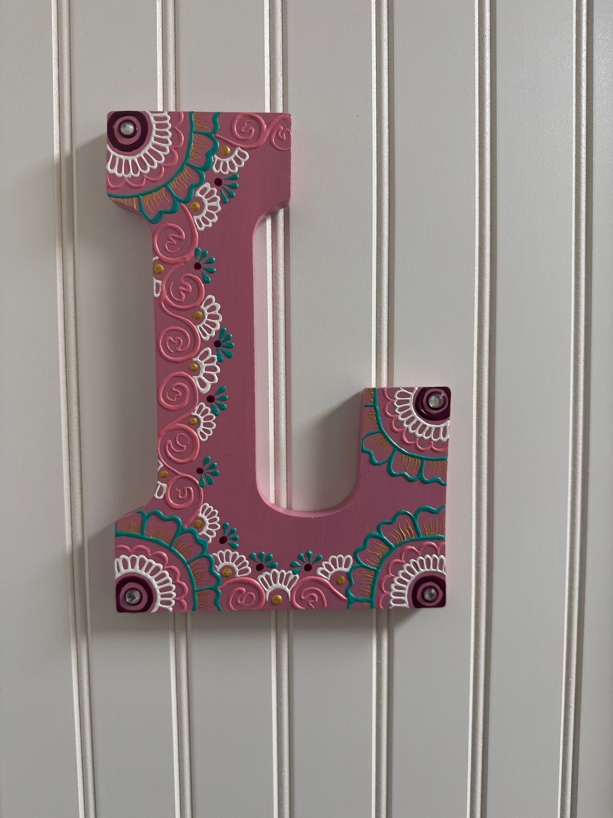 Decorative Letter "L"
