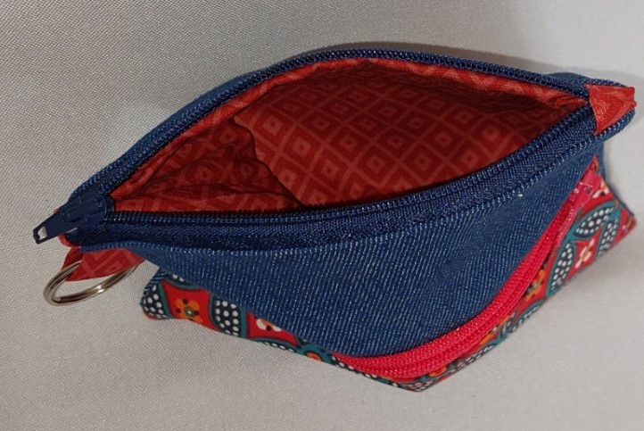 Miniature : Pochette orange et jeans