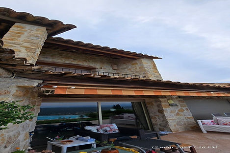 intervention-frelon-tourrettes-sur-loup-120825