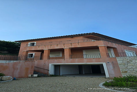 intervention-frelons-tourrettes-sur-loup-180725