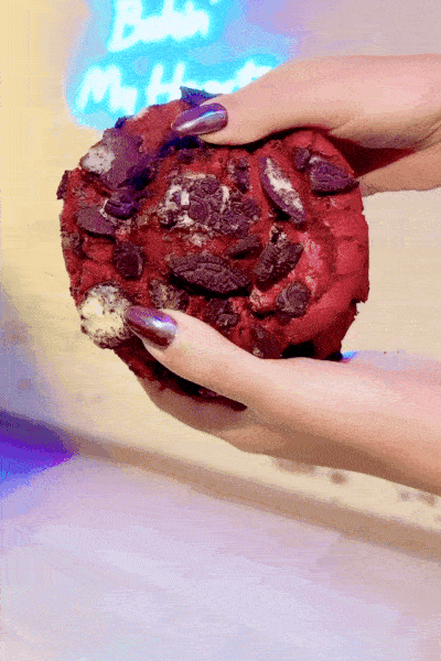 RedVelvetOreo-ezgif.com-optimize.gif