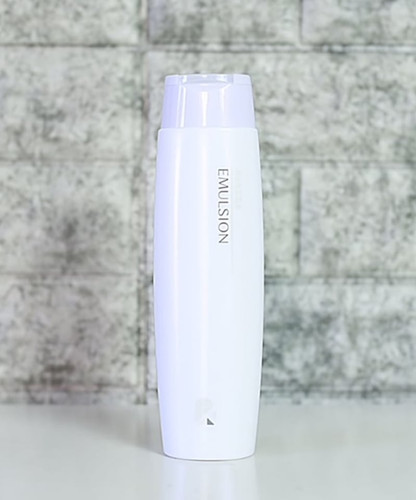 リケラエマルジョン200ml リケラ / リケラエマルジョン 200mlの公式商品情報｜美容・化粧品情報