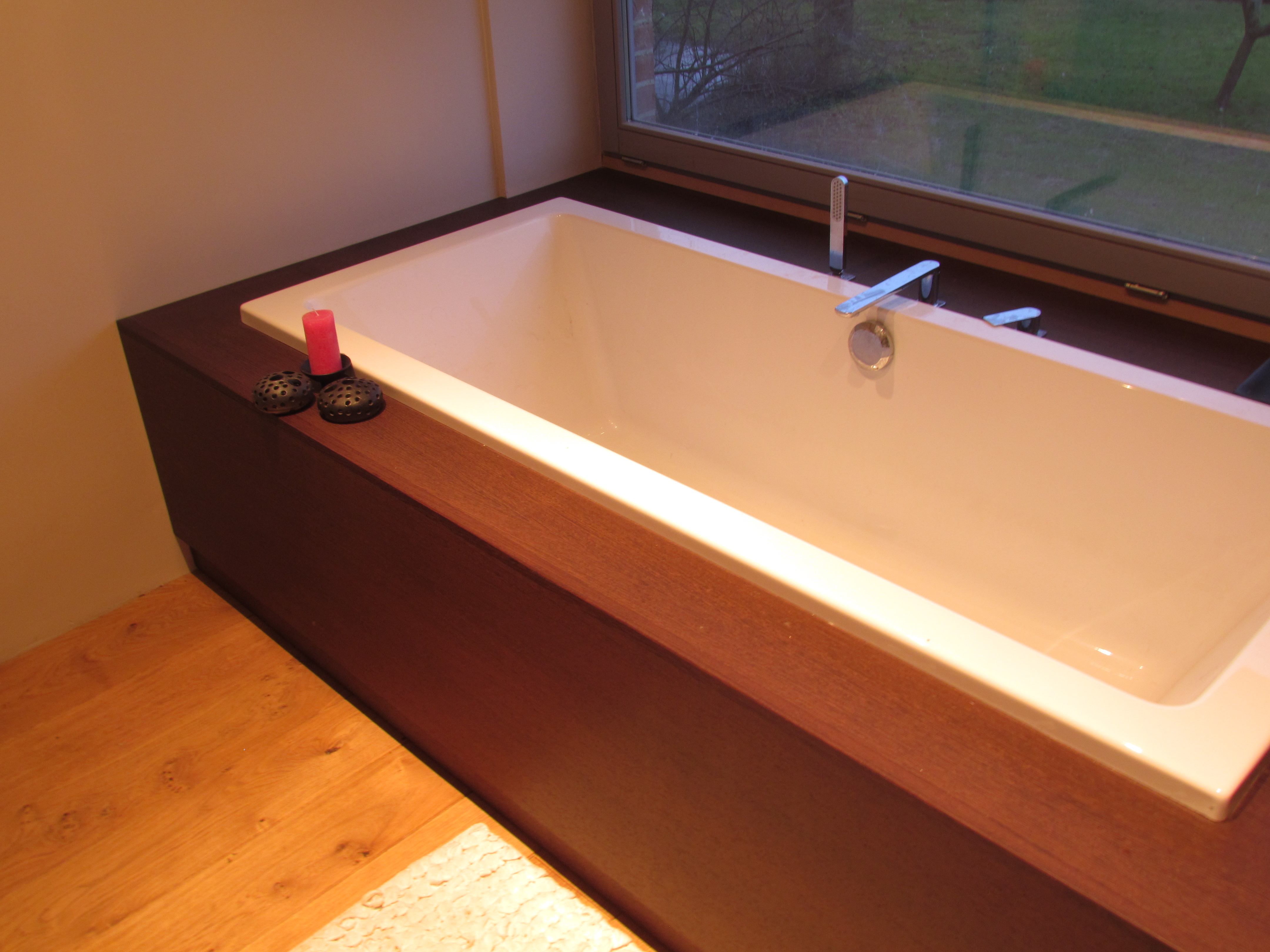 Salle de bain en Wengué