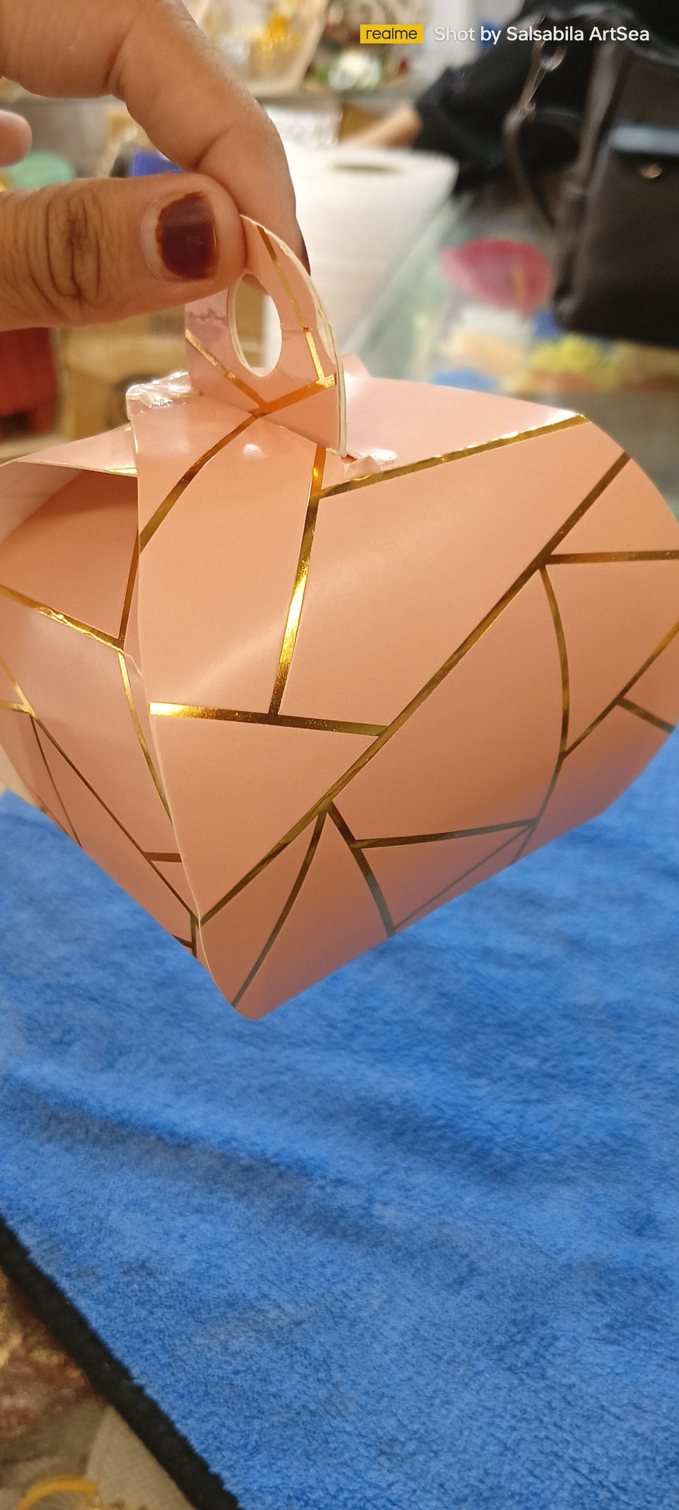 Thumbnail: Gift Paper box 2