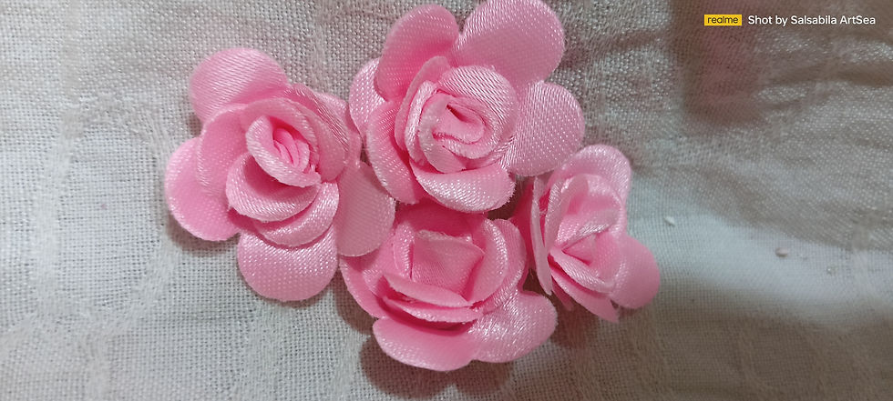 Thumbnail: Satin Small flowers