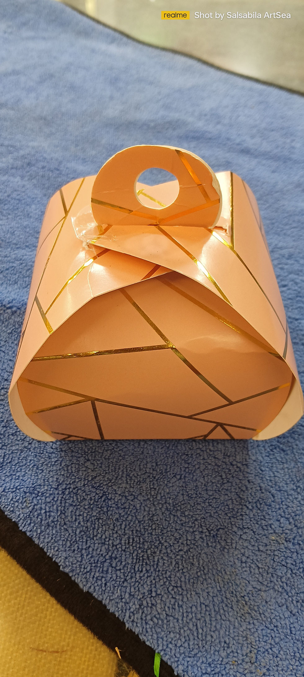 Thumbnail: Gift Paper box 2