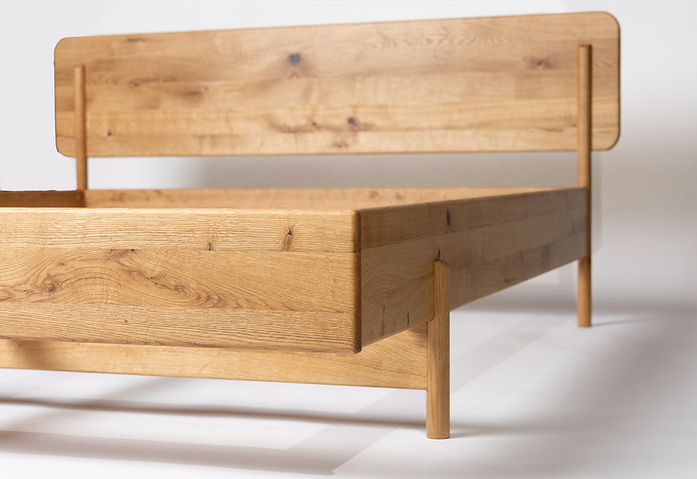 Miniaturbild: Massivholzbett Astrid von Sixay mit charakteristischer Fußkonstruktion im skandinavischen Design
