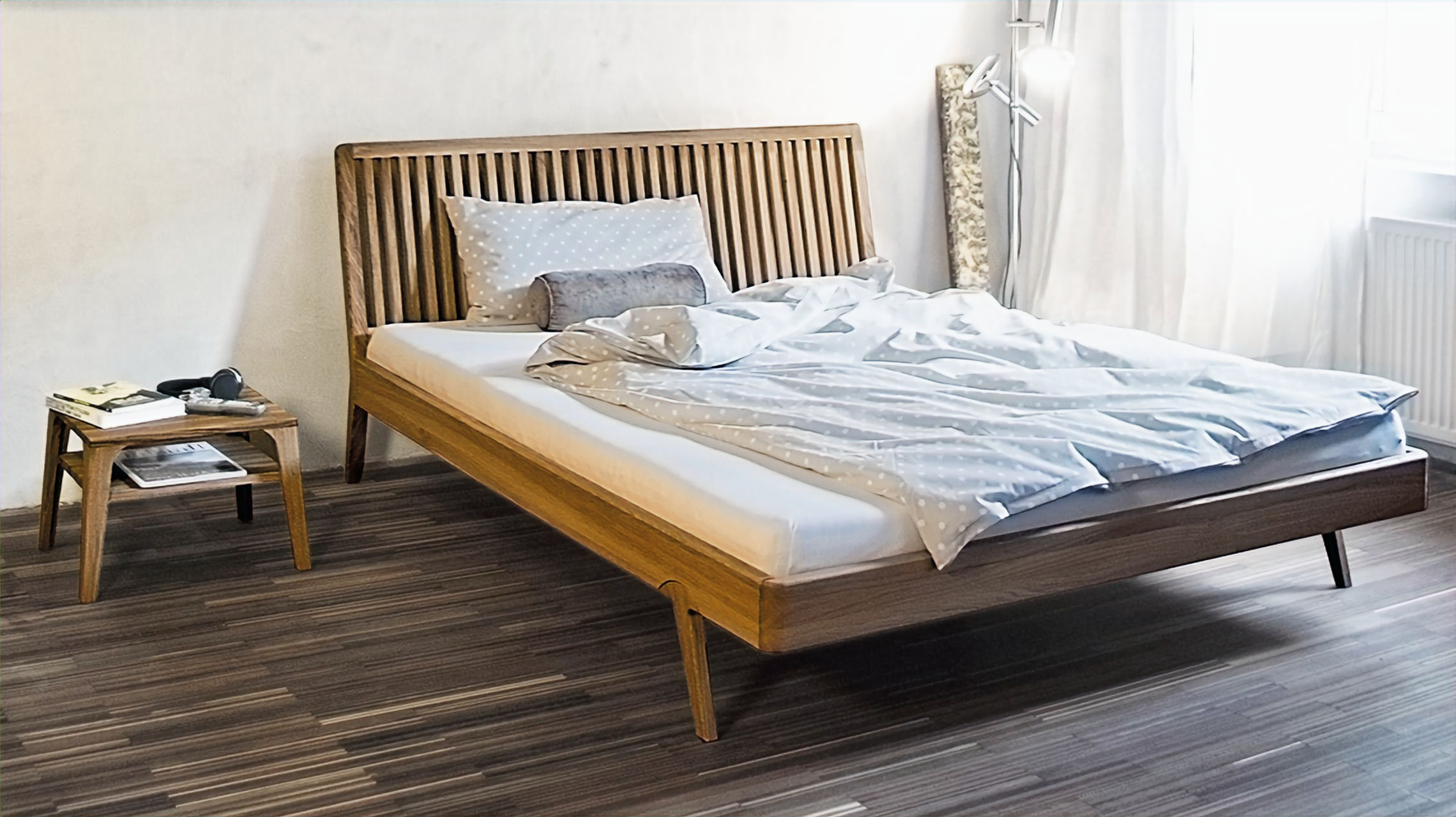 klassisches Sprossenbett TANRI 1 von SiRA - Holzbetten Aachen