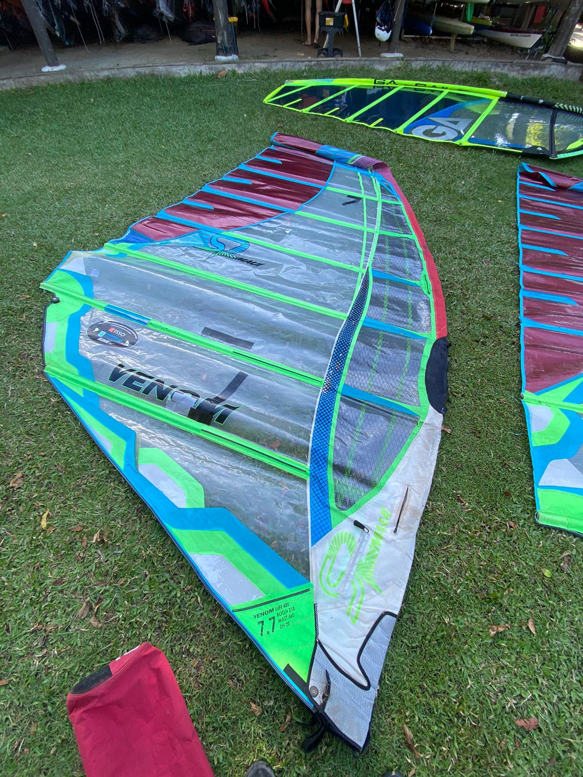 2 Velas Venom 8.4 e 7.7