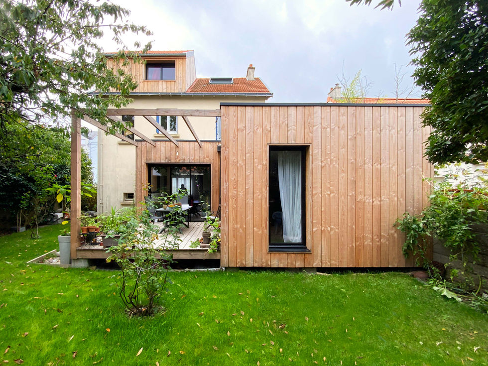 Extension et surélévation en ossature bois d'une maison de ville à Nantes