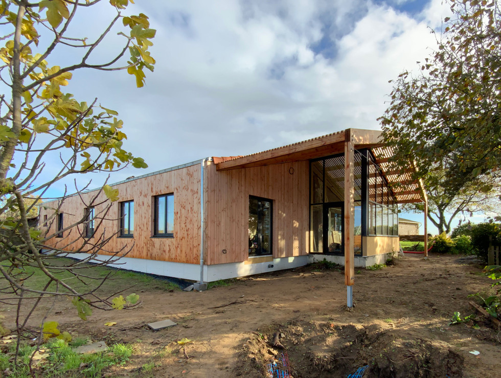 Rénovation énergétique et extension en Stabalux à Maisdon-sur-Sèvre.