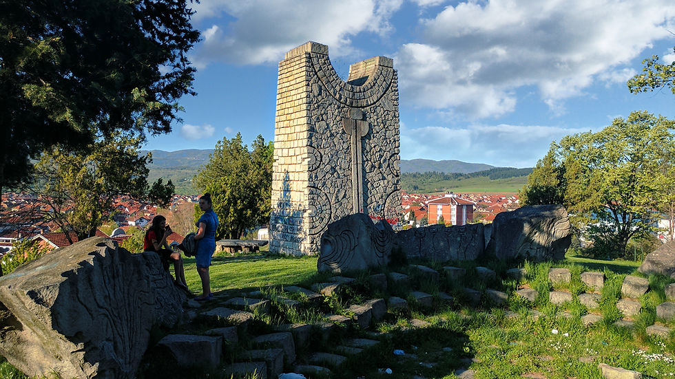 Vlasotince spomenik, Bogdanović 1975