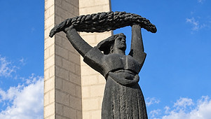 Kumanovo monument-2.jpg