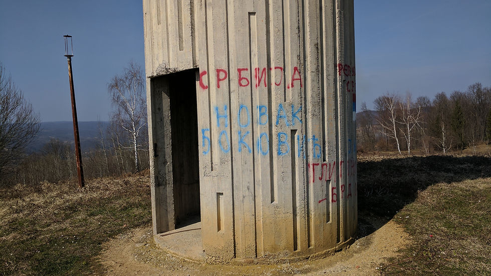 Gligino Brdo spomenik (graffiti)