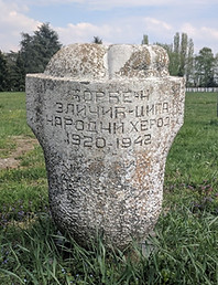 grave-2.jpg