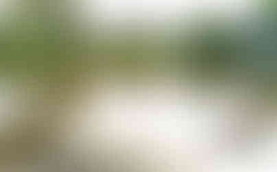 Pod Masarykovým mostem v Kralupech nad Labem