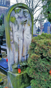 Hrob básníka Jindřicha Hořejšího na pražském Vyšehradě