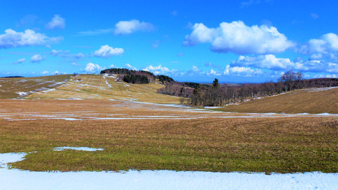 Pozvolna se svažující německá strana Krušných hor