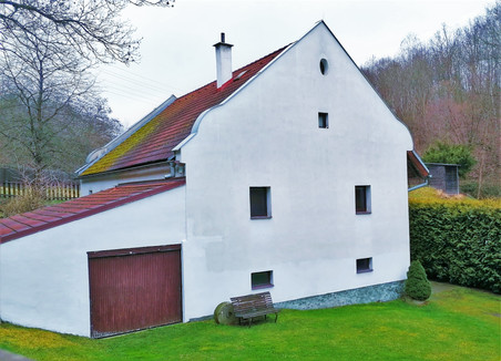 Ozdobou Draháňského údolí je starý mlýn