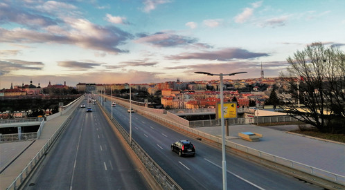 Pohled na mostovku Nuselského mostu