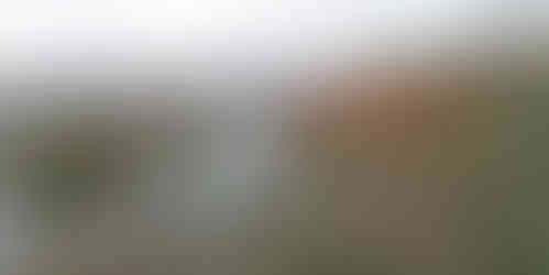 Z vyhlídky na Černé skále vidíme i hřbet Bílé skály, která je ještě zhruba o 35 metrů vyšší