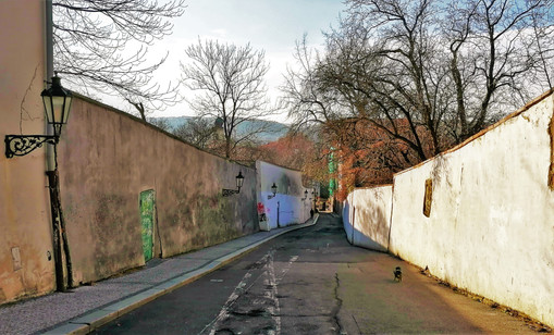 Romantické zákoutí Apolinářské ulice