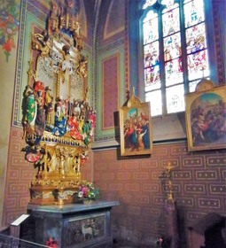 Pohled do Kaple českých patronů ve vyšehradské bazilice