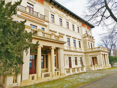 Za II. světové války sloužila vila Gröbe jako pražské středisko Hitlerjugend