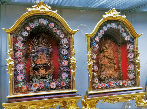 Vyšehradská bazilika svatých Petra a Pavla představuje i jedny z nejcennějších sbírek Vyšehradské kapituly