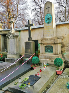 Na Vyšehradě našla místo odpočinku i nejslavnější česká spisovatelka Božena Němcová