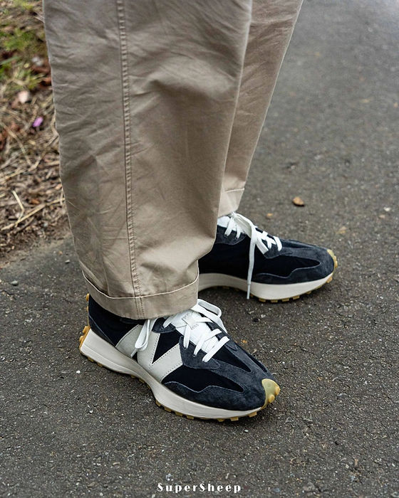 Buy New balance 327 Top quality | Rs.2499 Only | Free Shipping